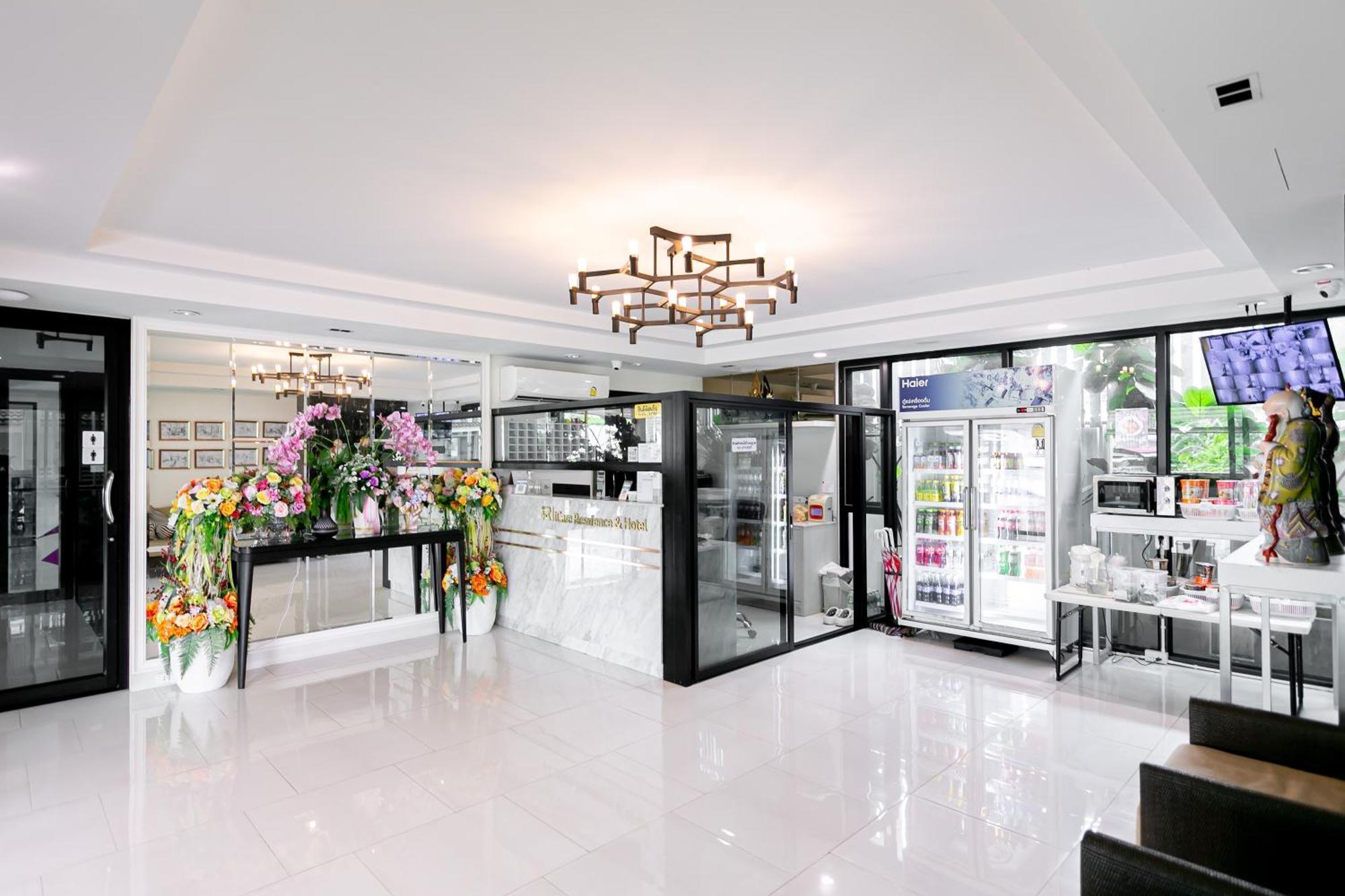 Ruan Plaisoi Apartment Bangkok Zewnętrze zdjęcie
