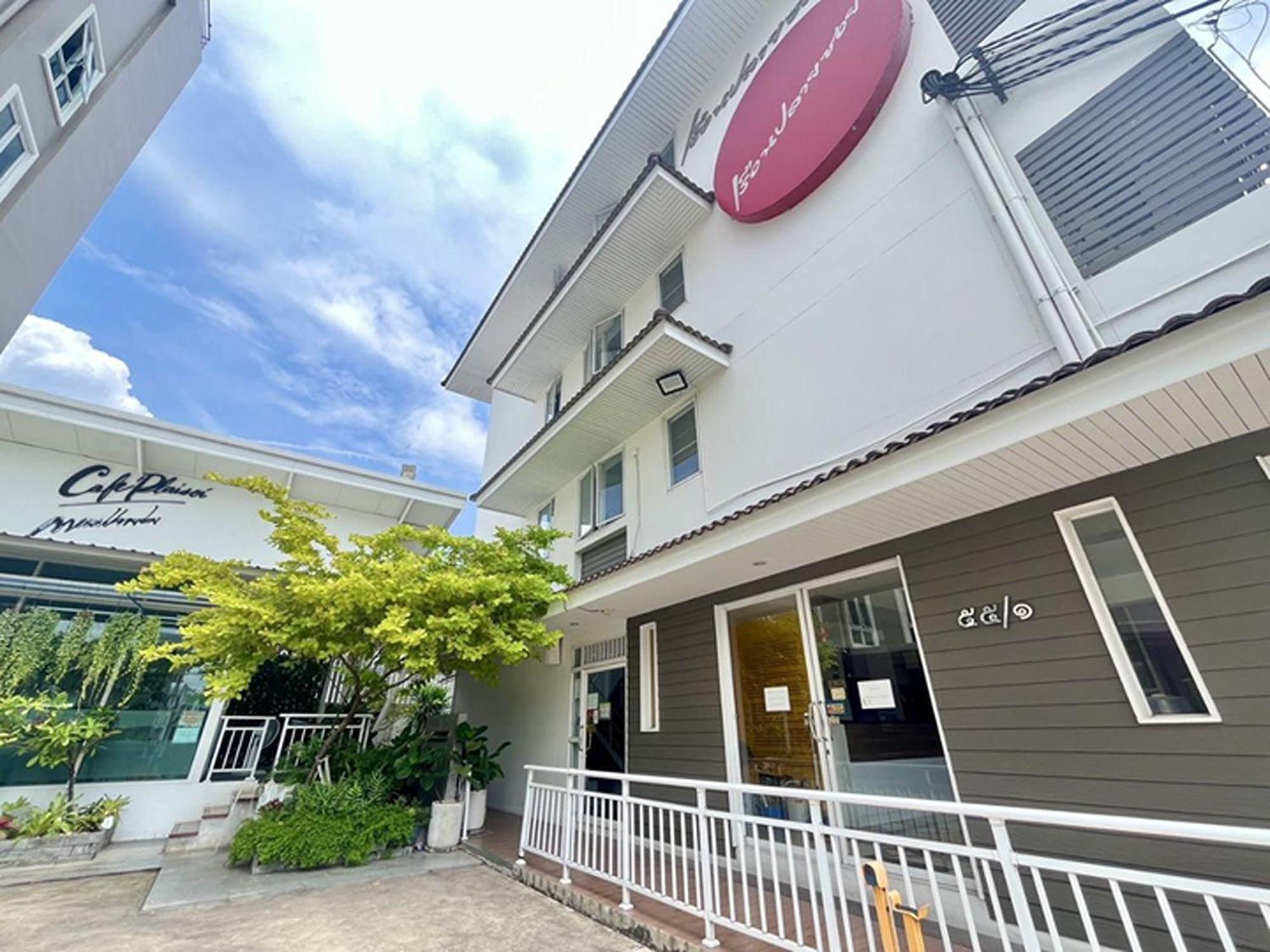 Ruan Plaisoi Apartment Bangkok Zewnętrze zdjęcie